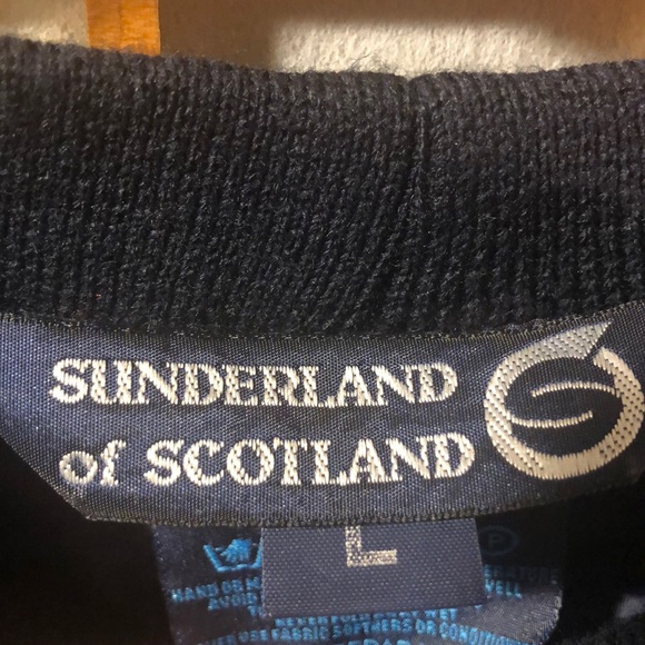 Men’s Sunderland of Scotland Golf Weatherbeater. - Picture 4 of 5